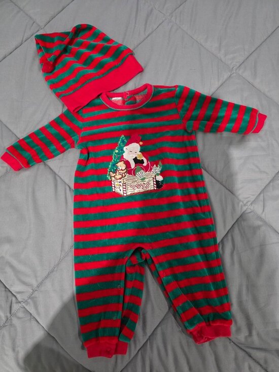 Other - Vtg Christmas Baby Romper & Matching Hat Santa Toys Striped Velour 18 Months